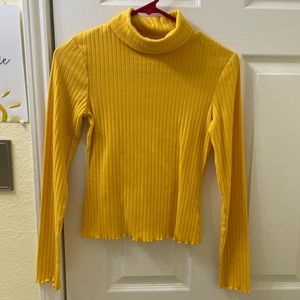 Like new marigold yellow Wild Fable top